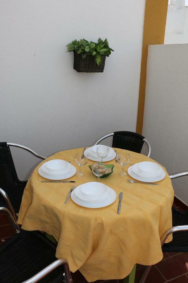 Home4U - Cosy Apartment With Fantastic Terrace Cabanas De Tavira Exterior foto